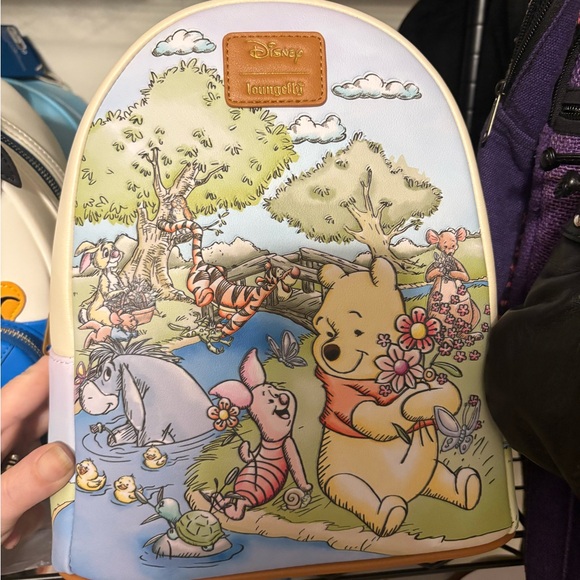 Loungefly Pastel Winnie the Pooh Backpack - Picture 1 of 1